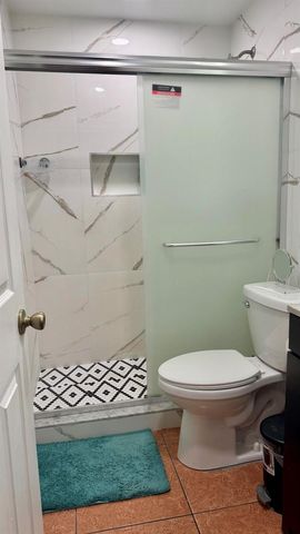6086 Forest Hill Boulevard 208, West Palm Beach, FL 33415