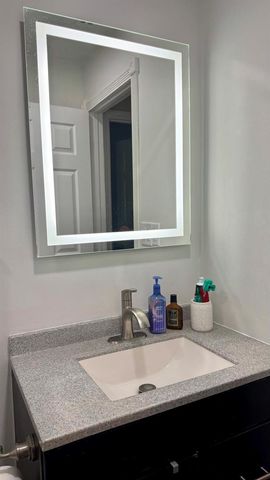 6086 Forest Hill Boulevard 208, West Palm Beach, FL 33415