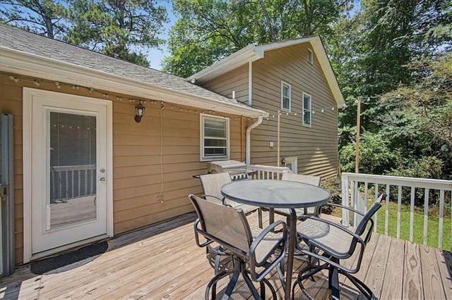 558 Peeples Valley Road NE, Cartersville, GA 30121