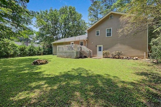 558 Peeples Valley Road NE, Cartersville, GA 30121