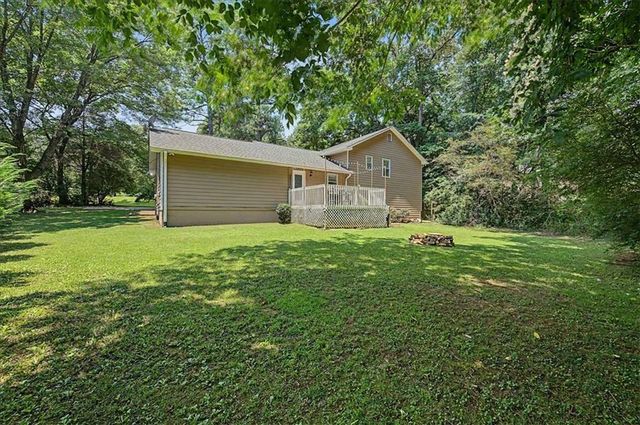 558 Peeples Valley Road NE, Cartersville, GA 30121