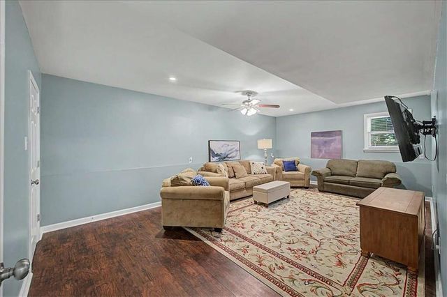 558 Peeples Valley Road NE, Cartersville, GA 30121