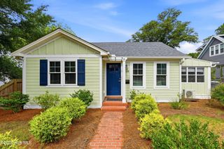 609 Clarendon Avenue, Southport, NC 28461