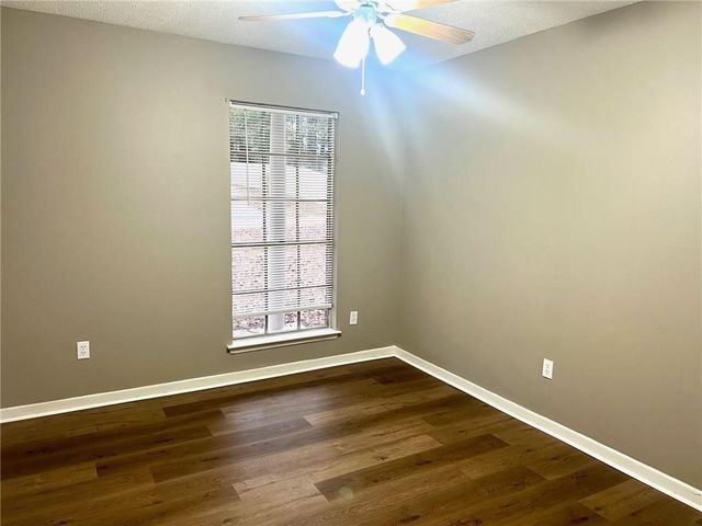 7981 Musketeer Drive, Mobile, AL 36695