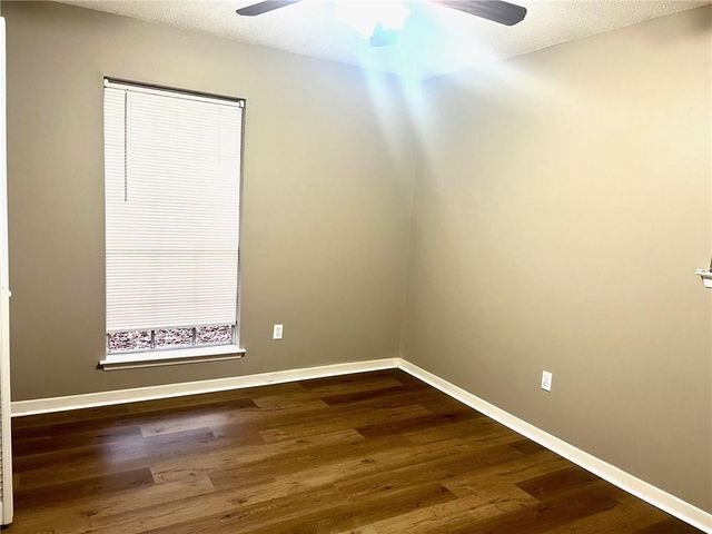 7981 Musketeer Drive, Mobile, AL 36695