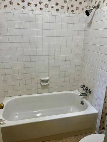 7981 Musketeer Drive, Mobile, AL 36695