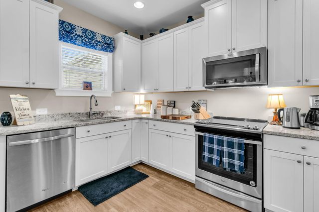 3452 Yarmouth Drive, Mount Pleasant, SC 29466