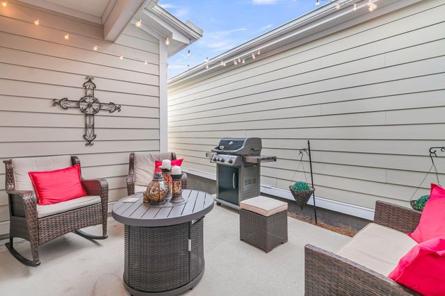 3452 Yarmouth Drive, Mount Pleasant, SC 29466