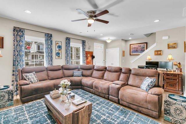 3452 Yarmouth Drive, Mount Pleasant, SC 29466