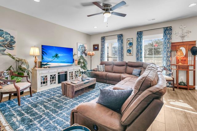 3452 Yarmouth Drive, Mount Pleasant, SC 29466