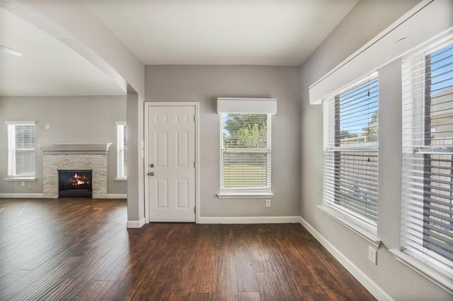 25418 Lockspur Drive, Richmond, TX 77406