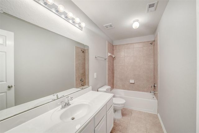 25418 Lockspur Drive, Richmond, TX 77406