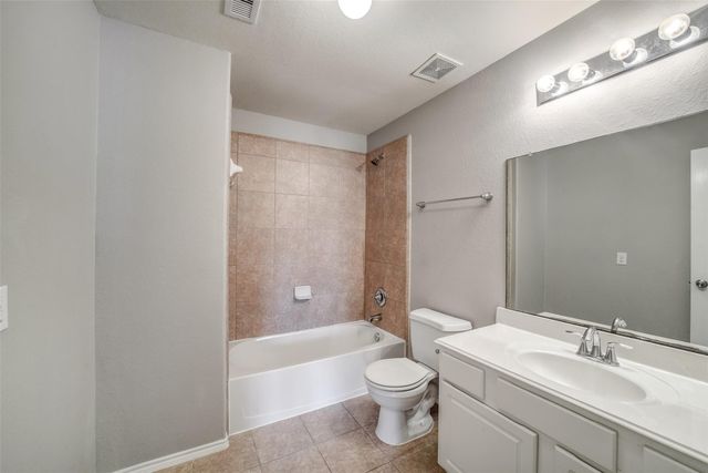 25418 Lockspur Drive, Richmond, TX 77406
