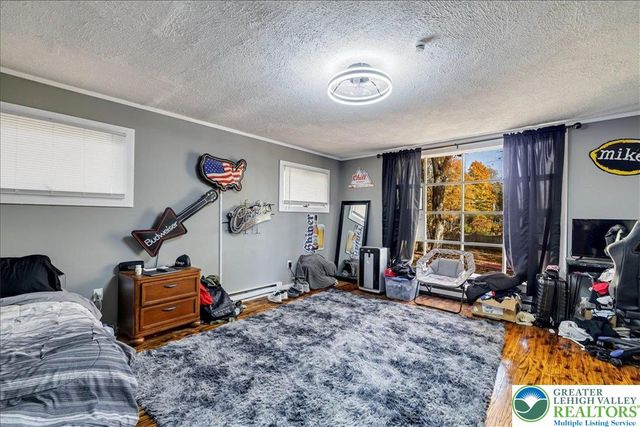 128 South Green Street, East Stroudsburg, PA 18301