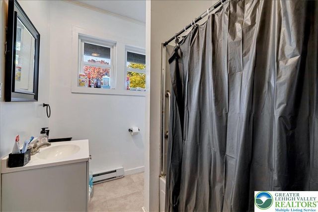 128 South Green Street, East Stroudsburg, PA 18301