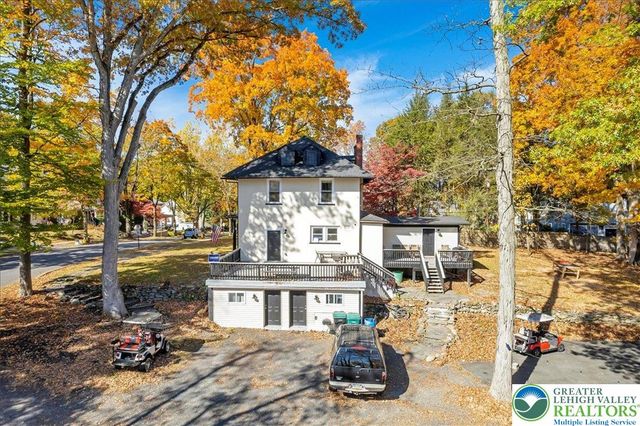 128 South Green Street, East Stroudsburg, PA 18301