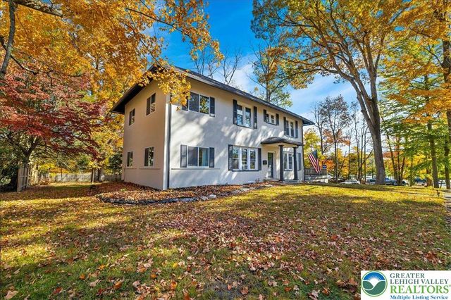 128 South Green Street, East Stroudsburg, PA 18301