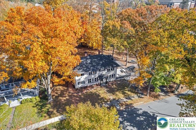 128 South Green Street, East Stroudsburg, PA 18301