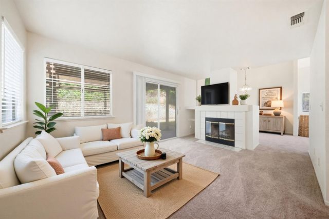 8317 Bramble Bush Cir, Antelope, CA 95843