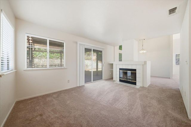 8317 Bramble Bush Cir, Antelope, CA 95843