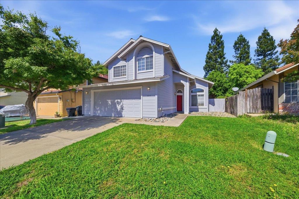 8317 Bramble Bush Cir, Antelope, CA 95843