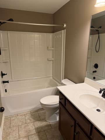 100 Abbey Ln, White House, TN 37188