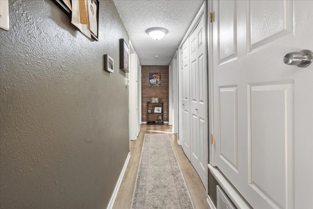 432 Post Oak Lane, Burleson, TX 76028