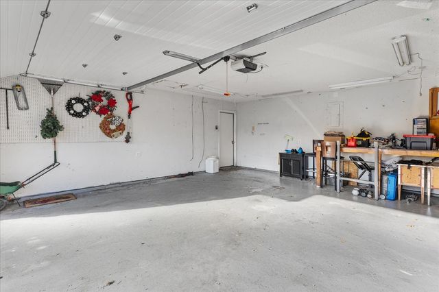 432 Post Oak Lane, Burleson, TX 76028