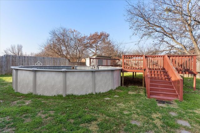 432 Post Oak Lane, Burleson, TX 76028