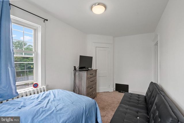 2 HENDRICKSON AVE, Bellmawr, NJ 08031