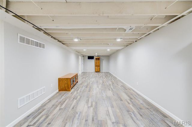 630 Saint Christina Lane, Florissant, MO 63031