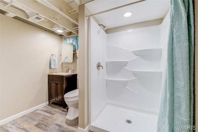 630 Saint Christina Lane, Florissant, MO 63031