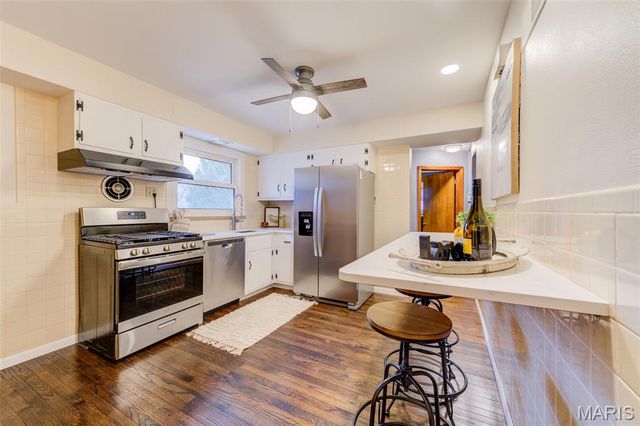 630 Saint Christina Lane, Florissant, MO 63031