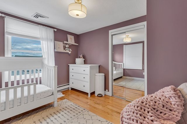 76 Hovey St 3, Watertown, MA 02472