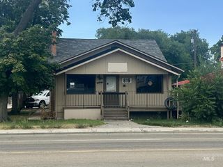 819 12th Ave. S., Nampa, ID 83651