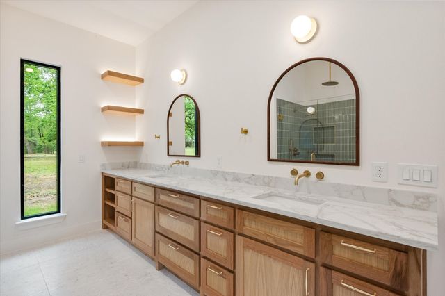 3001 Rock Road, Corsicana, TX 75109