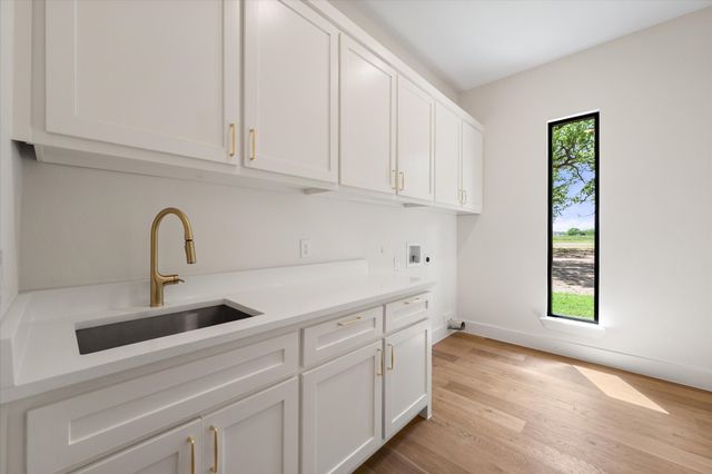 3001 Rock Road, Corsicana, TX 75109