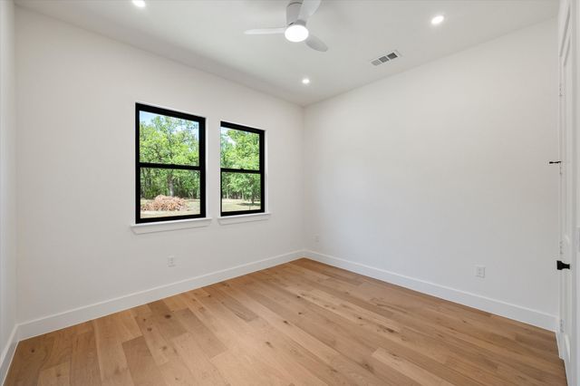 3001 Rock Road, Corsicana, TX 75109