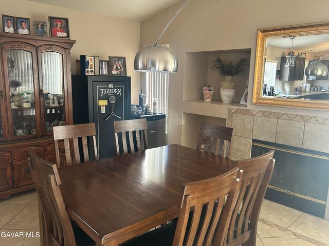 3918 Parkridge Avenue, Rosamond, CA 93560