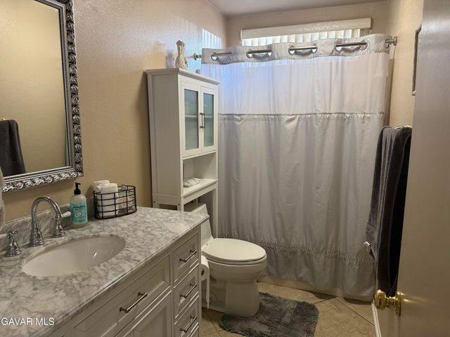 3918 Parkridge Avenue, Rosamond, CA 93560