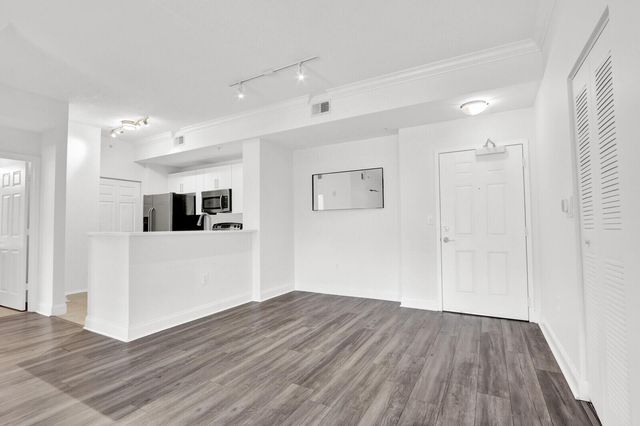 4903 Midtown Lane 3114, Palm Beach Gardens, FL 33418