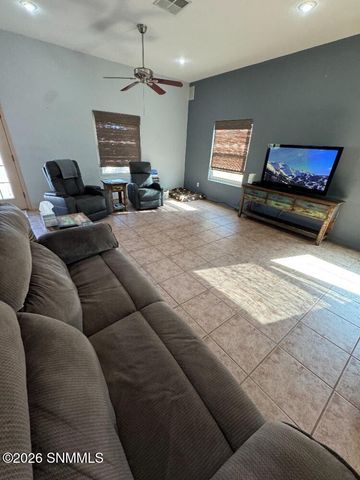 4064 Cherry Cider Lane, Las Cruces, NM 88007