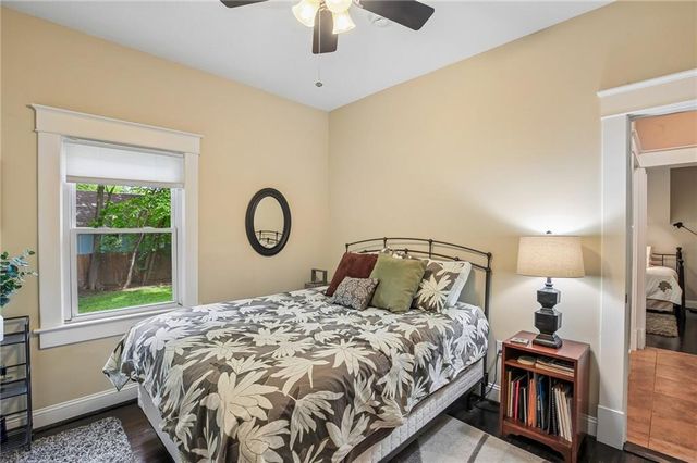 7944 Robinson Street, Overland Park, KS 66204