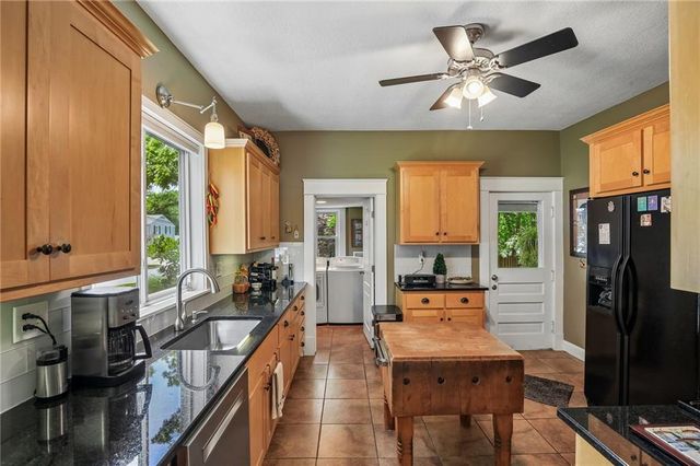 7944 Robinson Street, Overland Park, KS 66204