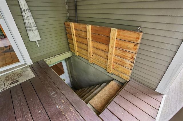 7944 Robinson Street, Overland Park, KS 66204