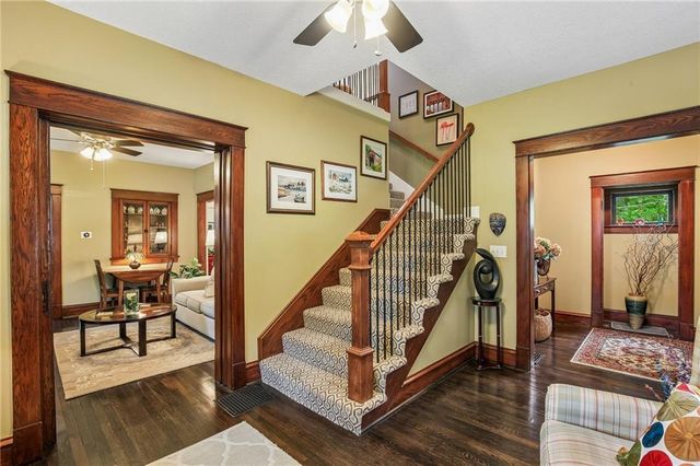 7944 Robinson Street, Overland Park, KS 66204