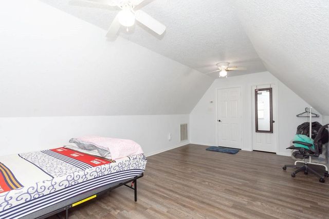 315 County Road 893, Angleton, TX 77515