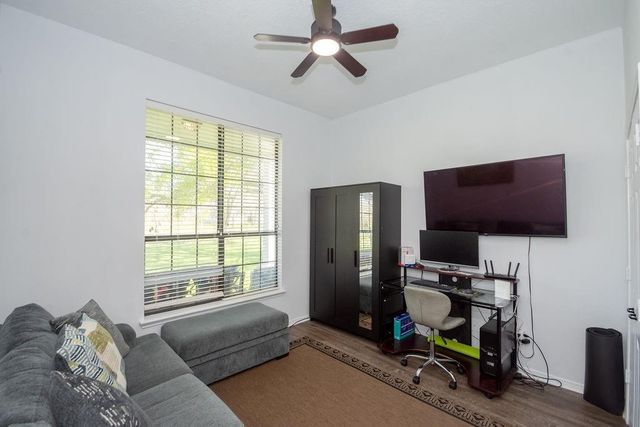 315 County Road 893, Angleton, TX 77515