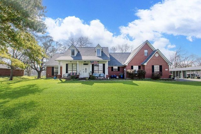 315 County Road 893, Angleton, TX 77515
