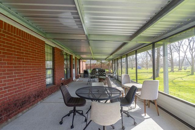 315 County Road 893, Angleton, TX 77515